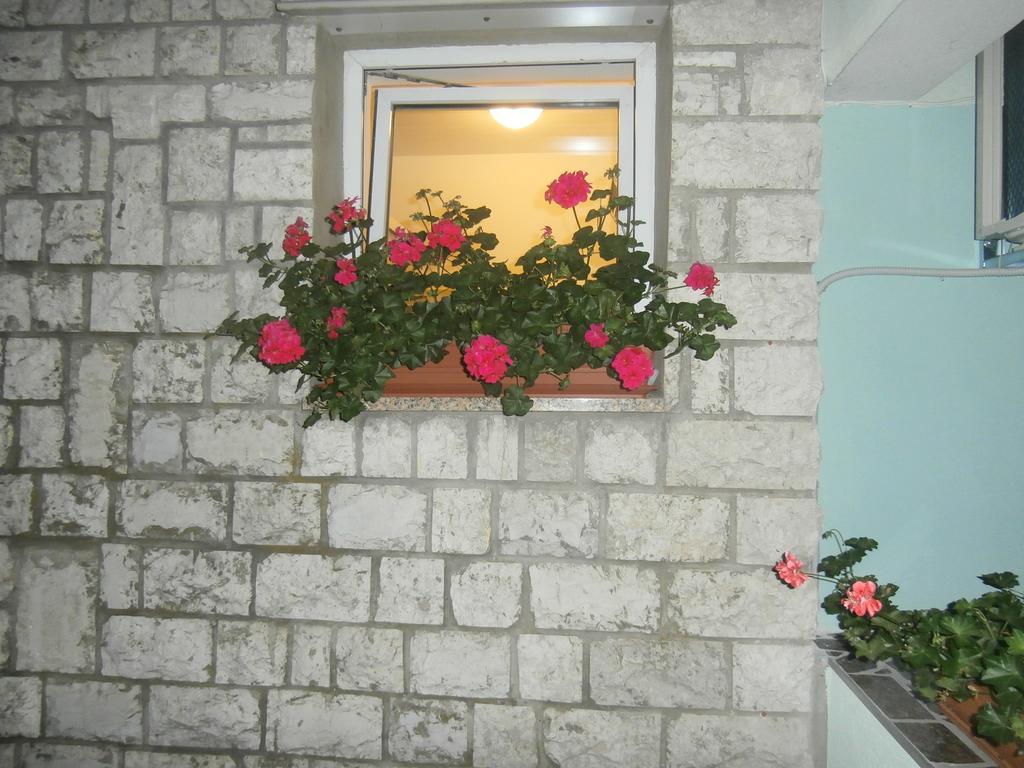 Apartment Gabi Лабин Экстерьер фото