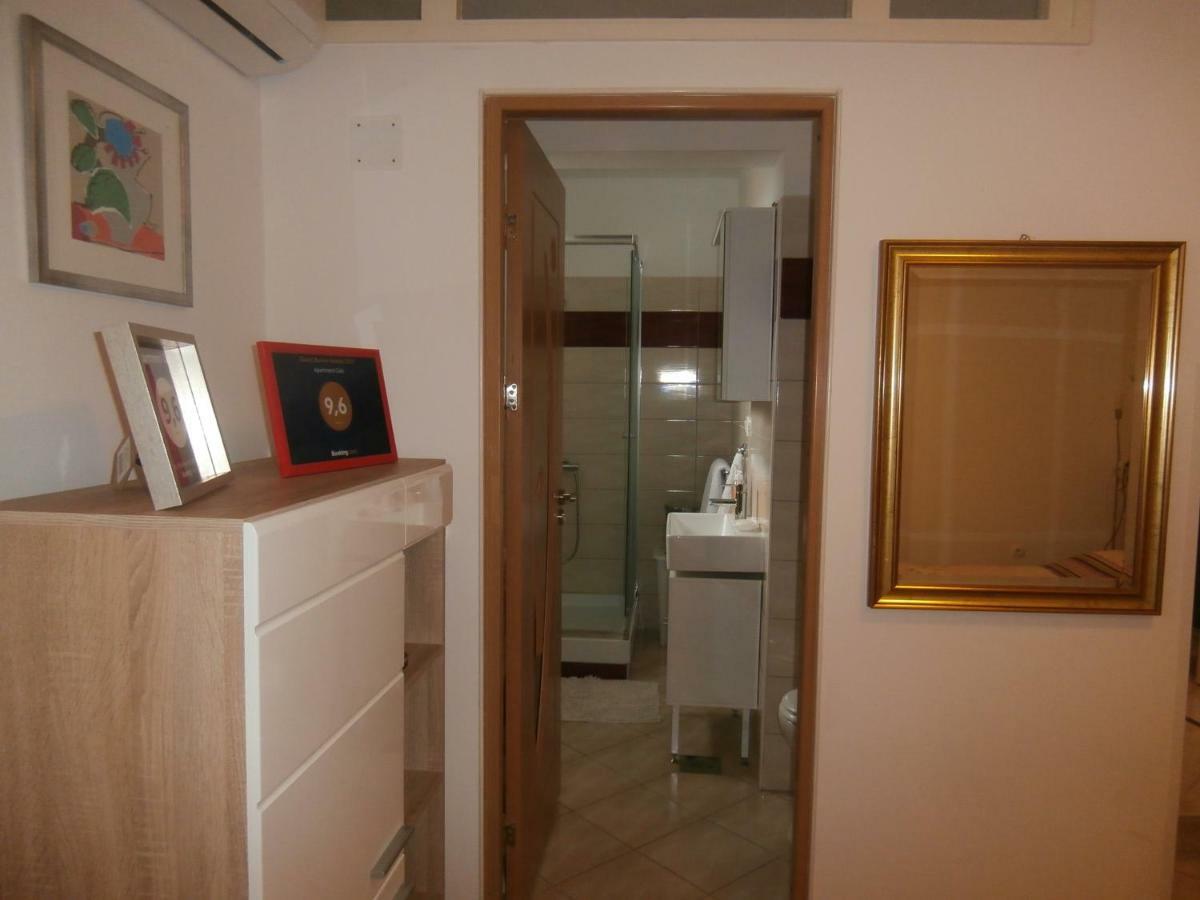 Apartment Gabi Лабин Экстерьер фото